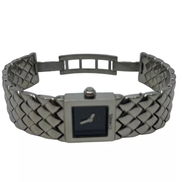 CHANEL Matelasse Quartz Wrist Watch Silver Metallic - Picture 6 of 12